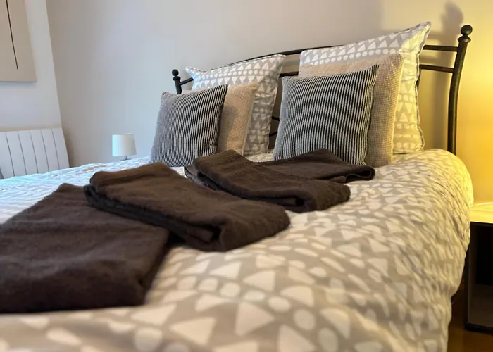 Parking Prive Gratuit, Balcon, 2 Chambres
